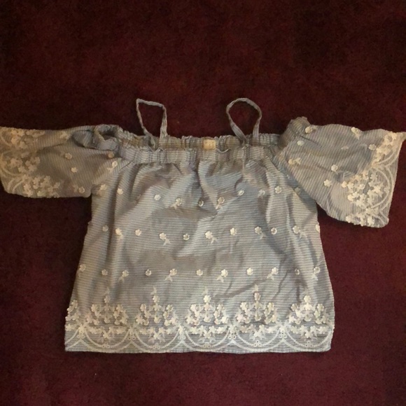 Light Blue Shirt with flower detail - Picture 1 of 1